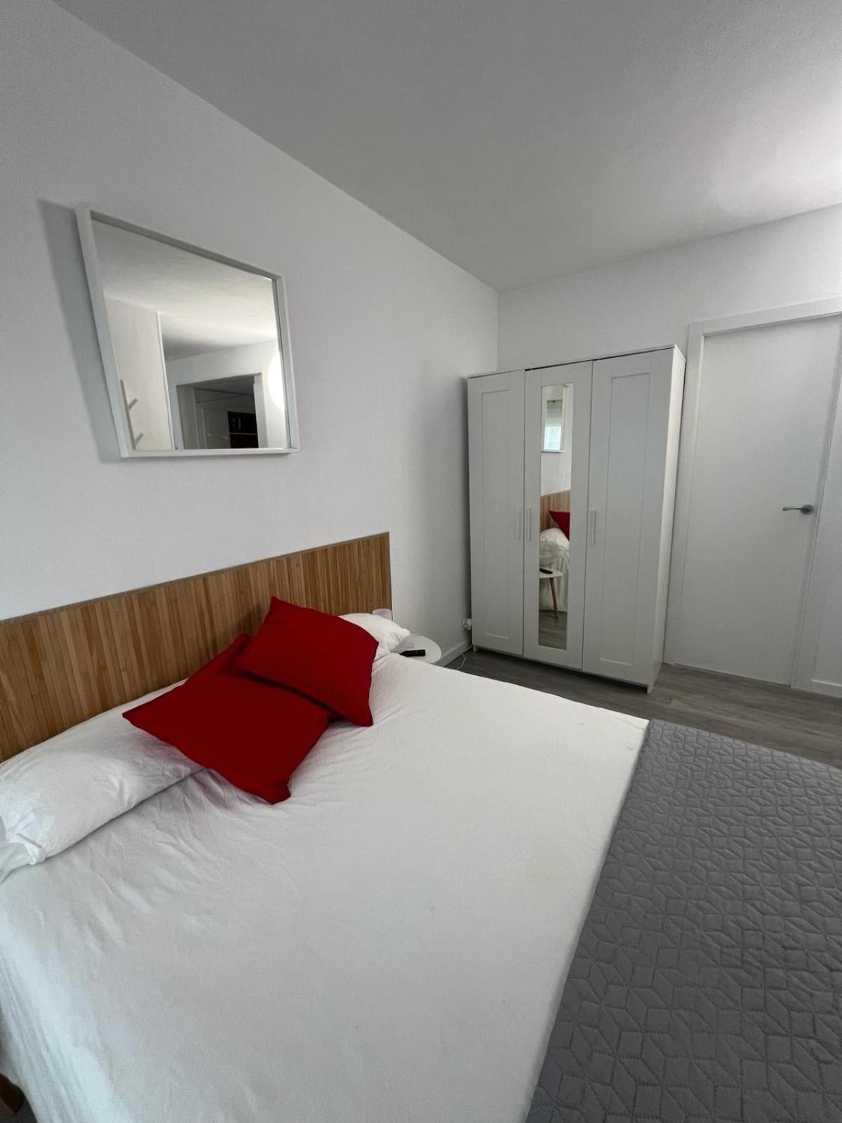Apartamiento Vista Al Mar - Holiday Center En Росес Екстериор снимка